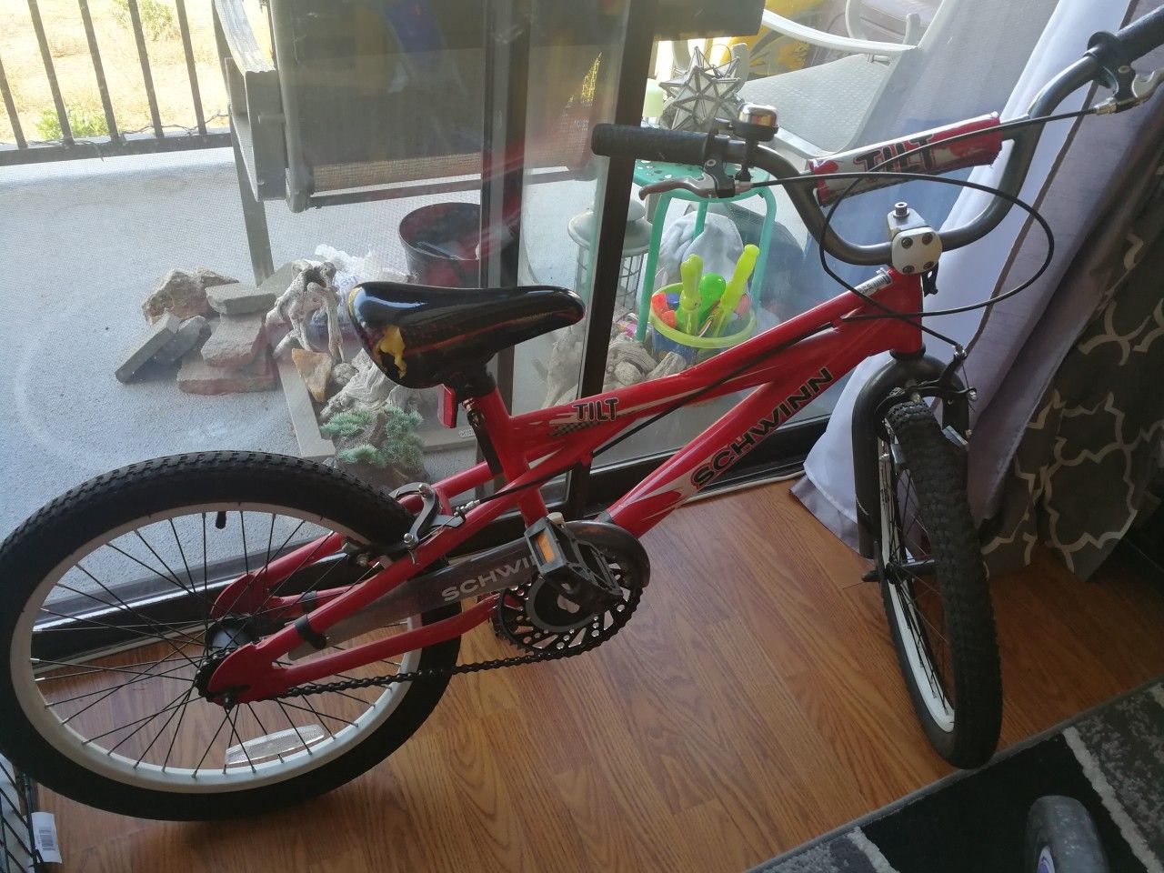 Kids Schwinn bike