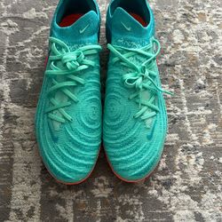 Nike Phantom Elite Sz9