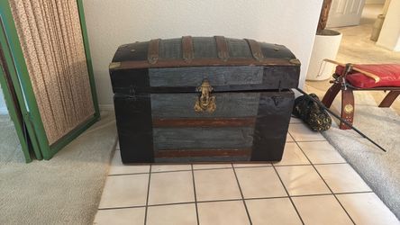 Antique Dome Top Steamer Trunk