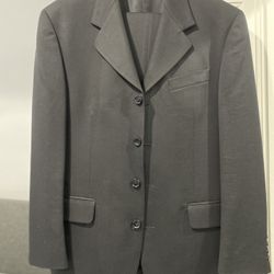 Men’s Black Suit Like New Condition 