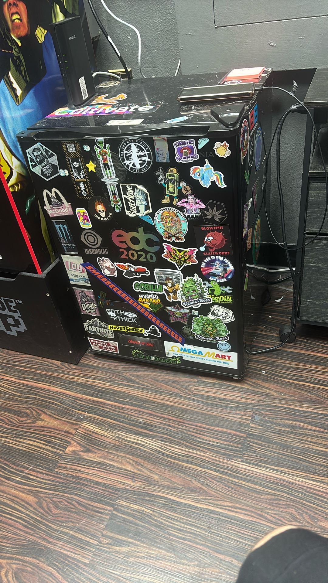 Mini fridge