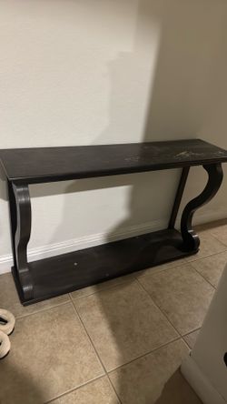 Entryway table