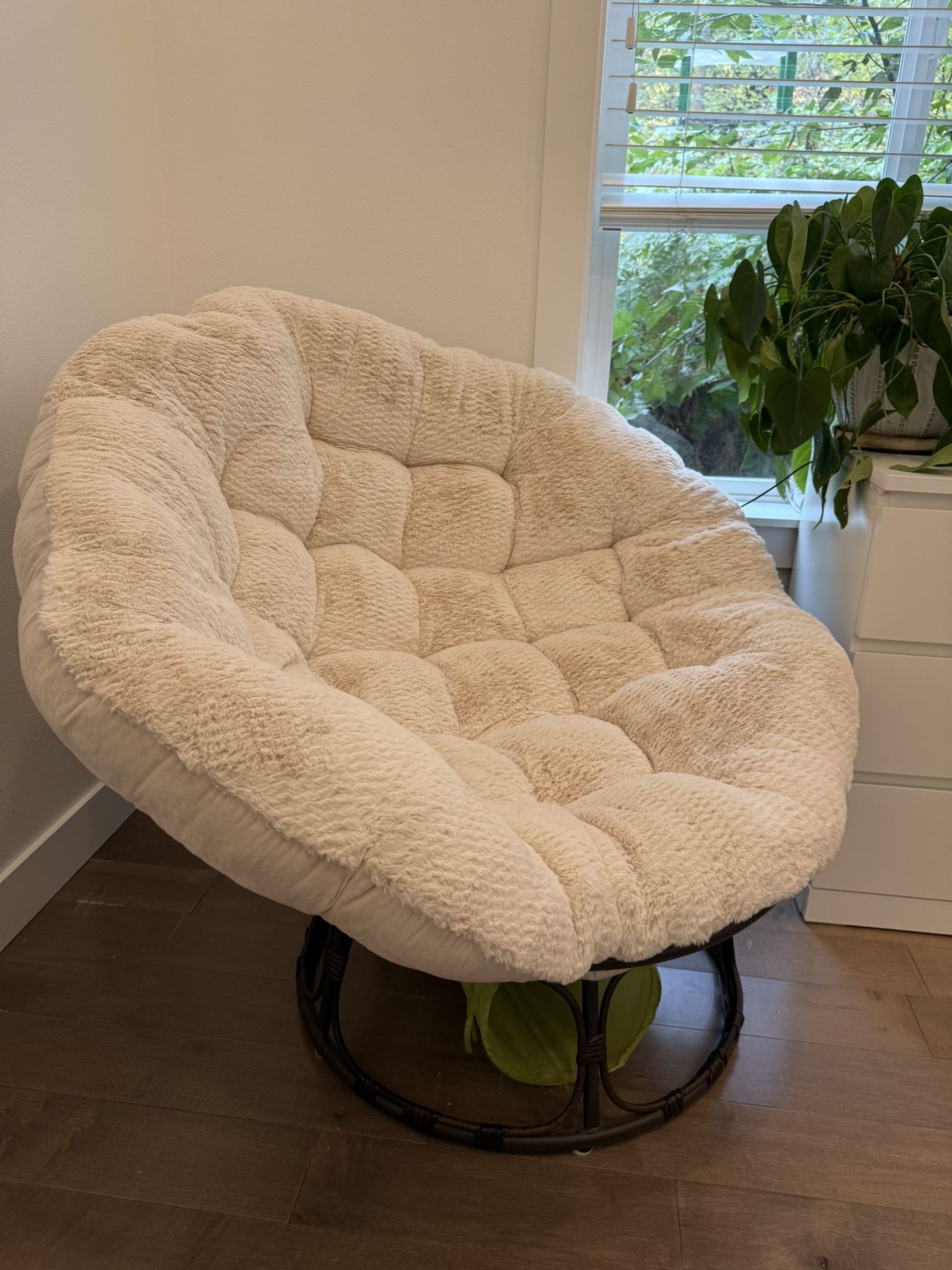 Papasan Chair