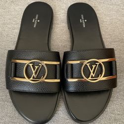 Louis Vuitton Lock It Flat Mule