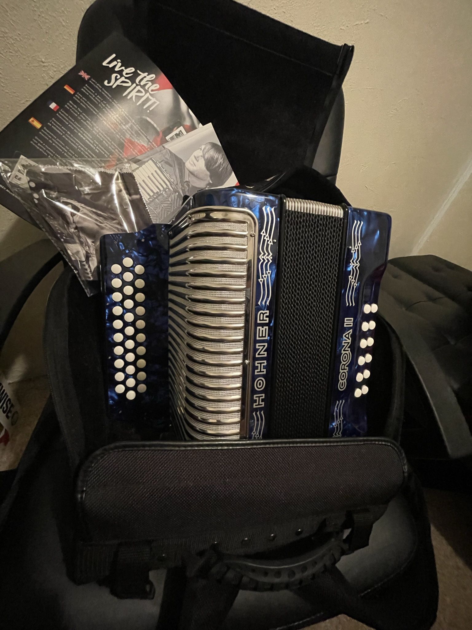 Hohner Accordion FBbEb FA TONE