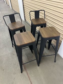 4 bar stool chairs