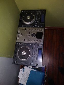 Numark Mixdeck