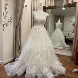 wedding dress 