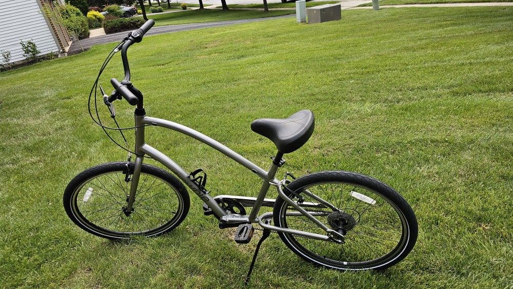 Electra Townie 7-Speed Bicycle