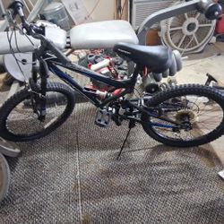 New Mountain Bike 20"in Tires