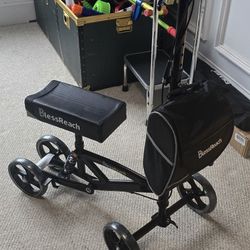 Knee Scooter ***NEW****