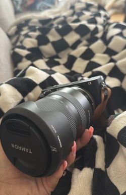 Sony Alpha a6400 With Tamron Lens