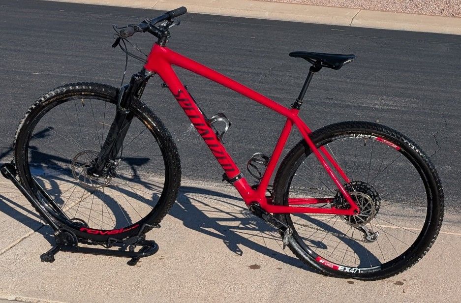 Specialized Epic Carbon Racing Mountain Bike - Large