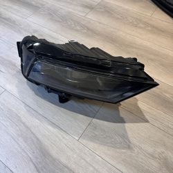 2024 Hyundai Sonata Headlight OEM (Damaged Exterior)
