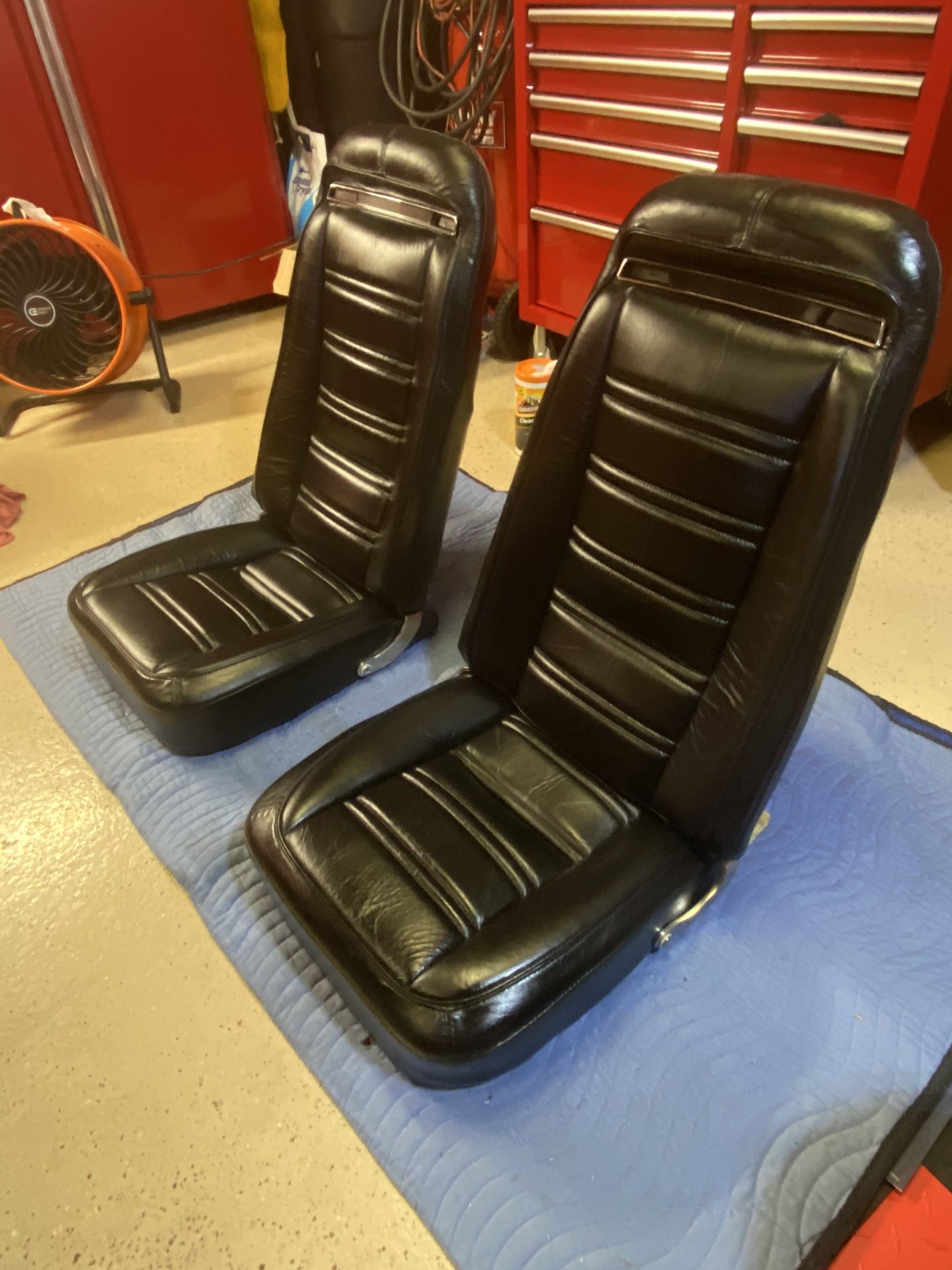 Genuine Real Leather C3 Corvette Seats