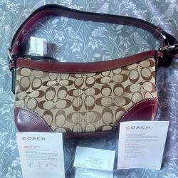 NWT Coach East west Duffle Bag