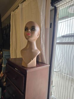Maniquí head
