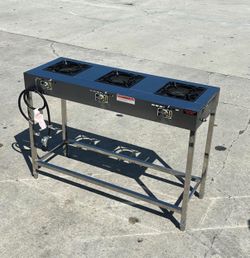 Parrilla de tres fogones de gas propano