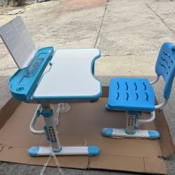 Kids Desk / Escritorio Para Ninos