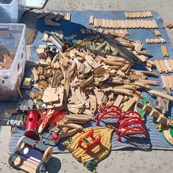 Brio Brybelly Wooden Train Tracks set 2 bins 100's pieces $400obo