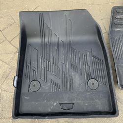 Cadillac 2023-25 Front And Back GM Floor Mats G