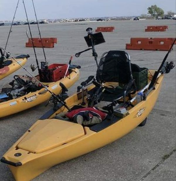 Pedal Drive Hobie Pro Angler Fishing Kayak and Accessories for Sale in