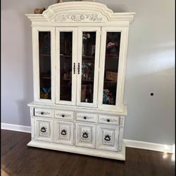China Cabinet 