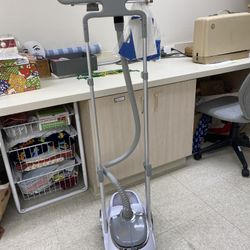 Clothes Steamer