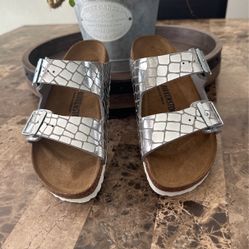 Birkenstock Arizona Gator Gleam  Sandal