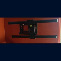 TV Wall Mounts- All Extend From Wall, One Extends 48 In, Lot Of Three