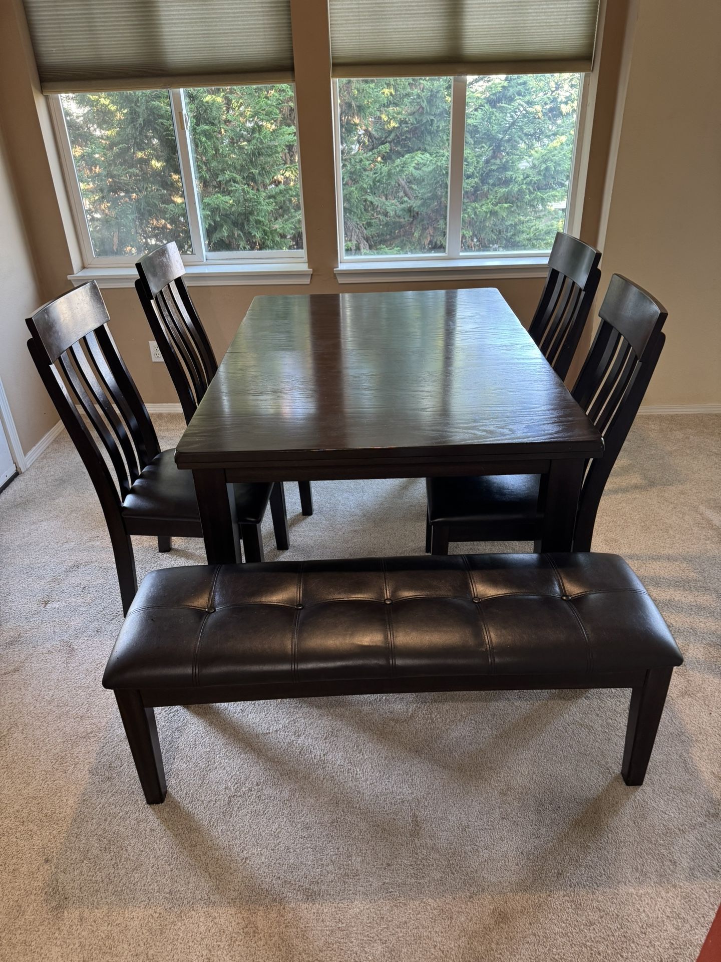 Dinning Room Table 