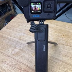 GoPro Hero 12 Bundle With Coral Volta