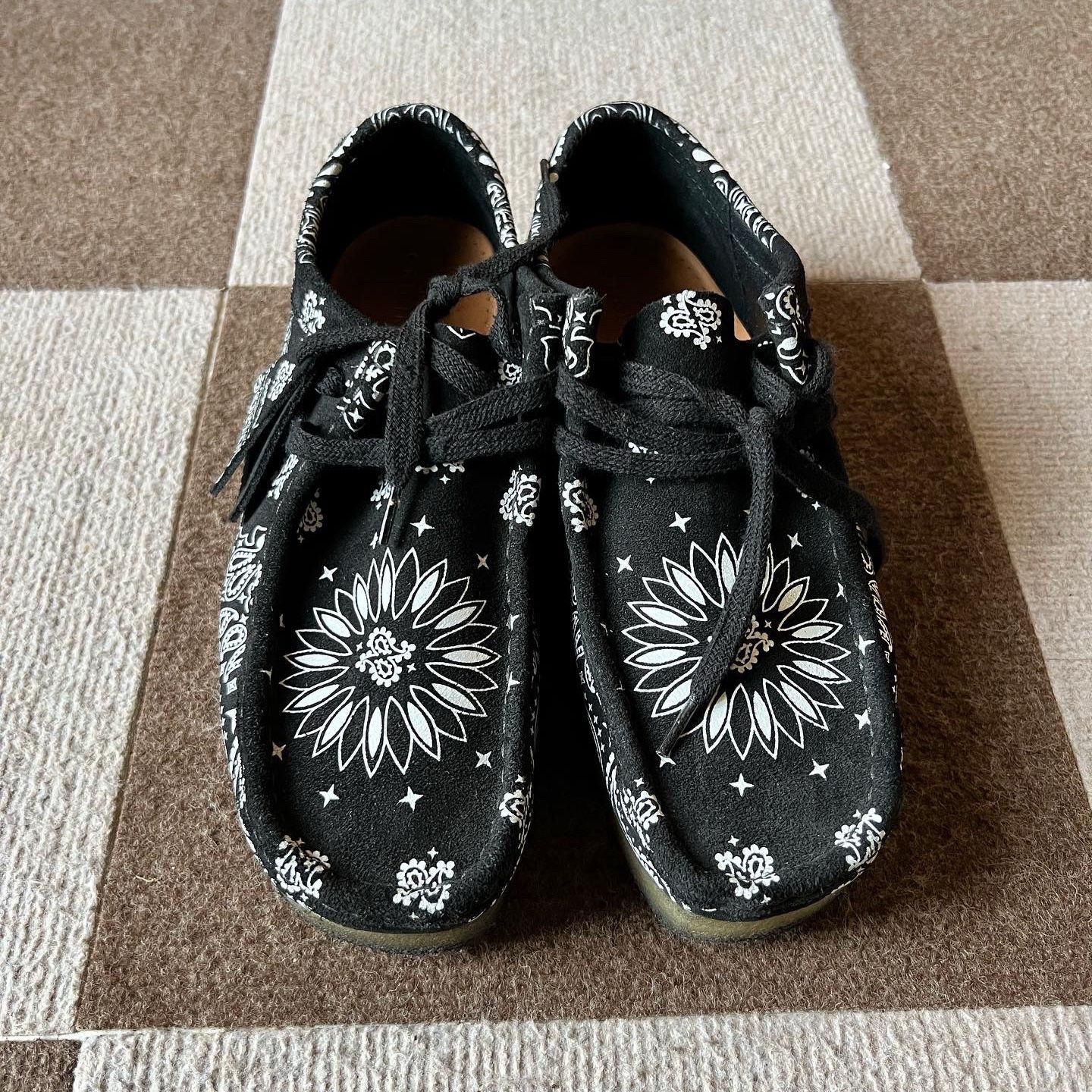 Supreme Clarks Wallabee Bandana Black US 9 for Sale in Los