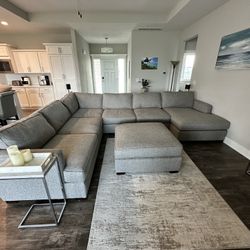 Plush Sectional 