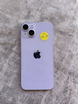 Selling iPhone 14 256GB Price Firm Any Carrier Unlocked or International in Very Good Condition