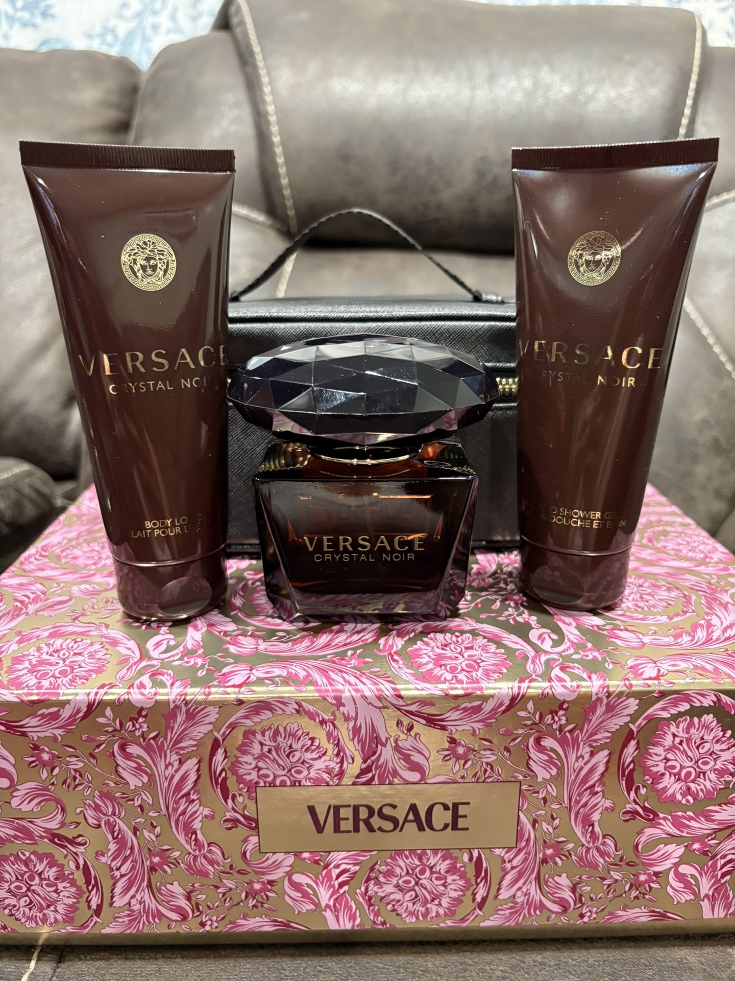 Versace Crystal Noir Perfume Set