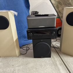 Surround Sound Stereo W/ Bose 401’s