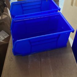 ULINE  plastic Stackable Bins. (7.5 X 4x 3 โ ).