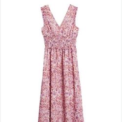 Brand New Woman’s Banana Republic brand Pink Floral Smocked Maxi Dress Up For Sale   