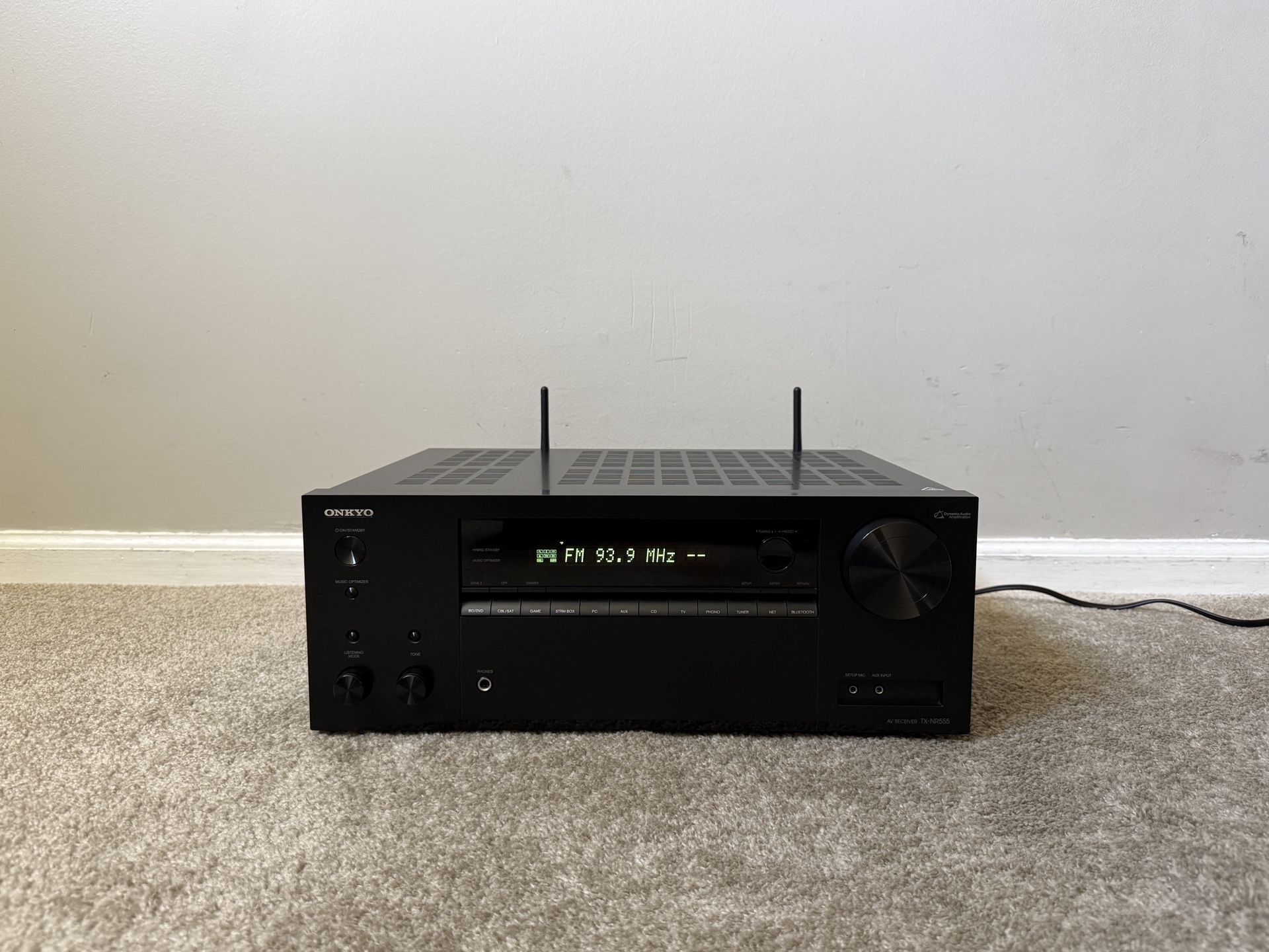 Onkyo TX-NR555 7.2 HDMI 4K Ultra HD Bluetooth WiFi Home Theater Surround Receiver