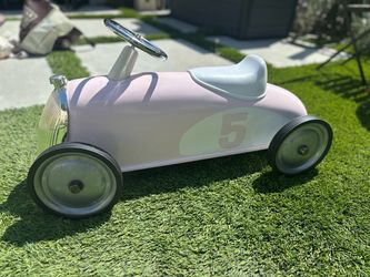 Retro Kids Ride-On Toy Car