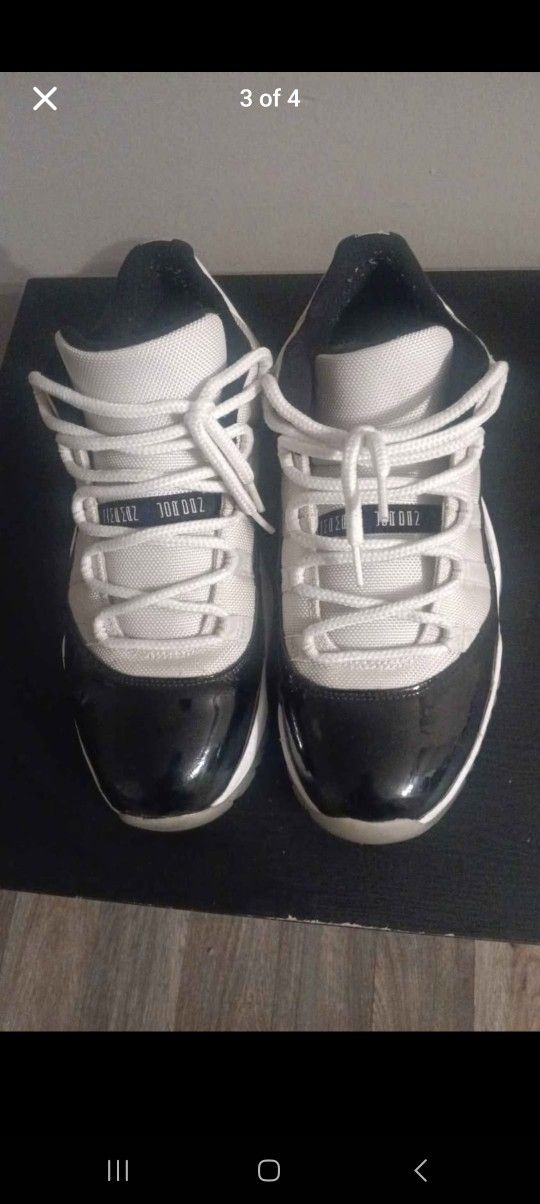 Jordan 11s