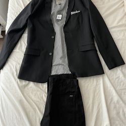 Volcom Full Suit, Jacket & Pants, Large, Brand New