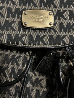Michael kor 's Back Pack Nice Size !