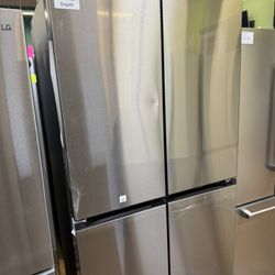 Samsung Bespoke 4 door refrigerator counter depth