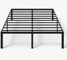 King Size Platform metal Bed Frame new in box