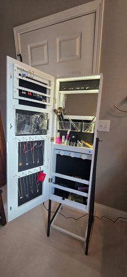 $25 LED Mirror Jewelry Cabinet