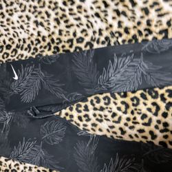 Authentic Nike Leggings 
