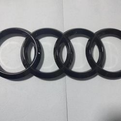 Audi Front Emblem AD 286 QB
