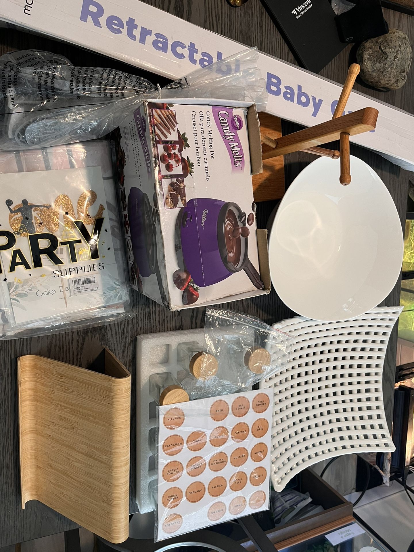 baby gate, large mixing bowl, fondue pot, cup stand/holder, book or ipad stand/holder, baby boy 1yr old party supplies, spice jars/bottles with